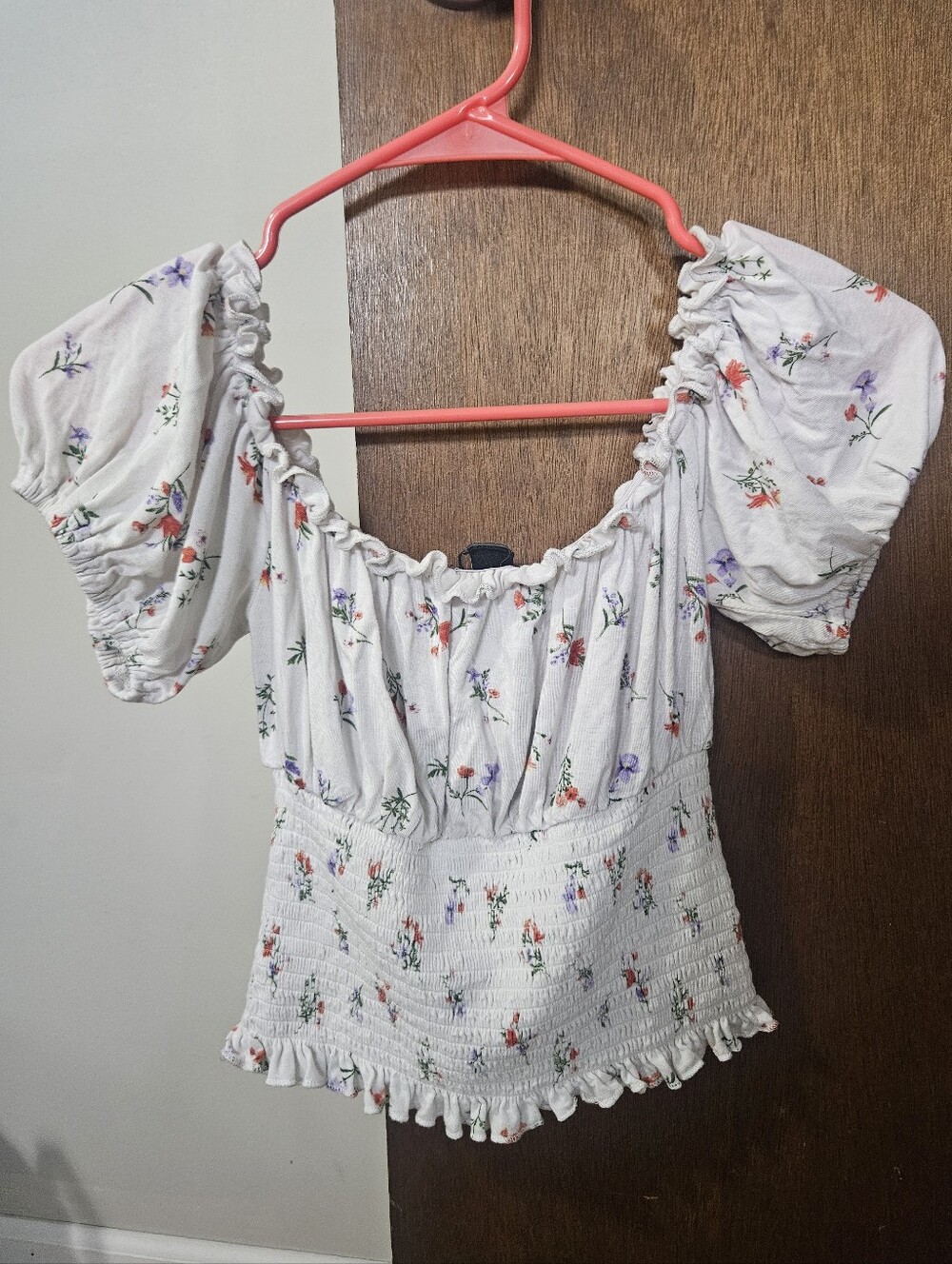 Forever 21 White Floral Off-Shoulder Smocked Top Size Small Shirt